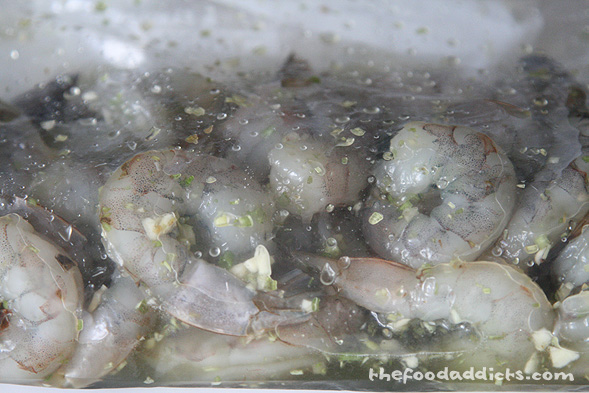 In a ziploc bag, combine the minced lemongrass with 3 tbsp sugar, 1/3 cup fish sauce, 2 tbsp lemon juice, 1.5 tbsp vegetable oil, and 3 minced garlic cloves. Let that marinate in the fridge for at least 2 hours.